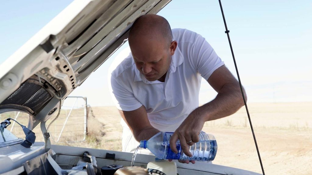 why cars overheat while driving