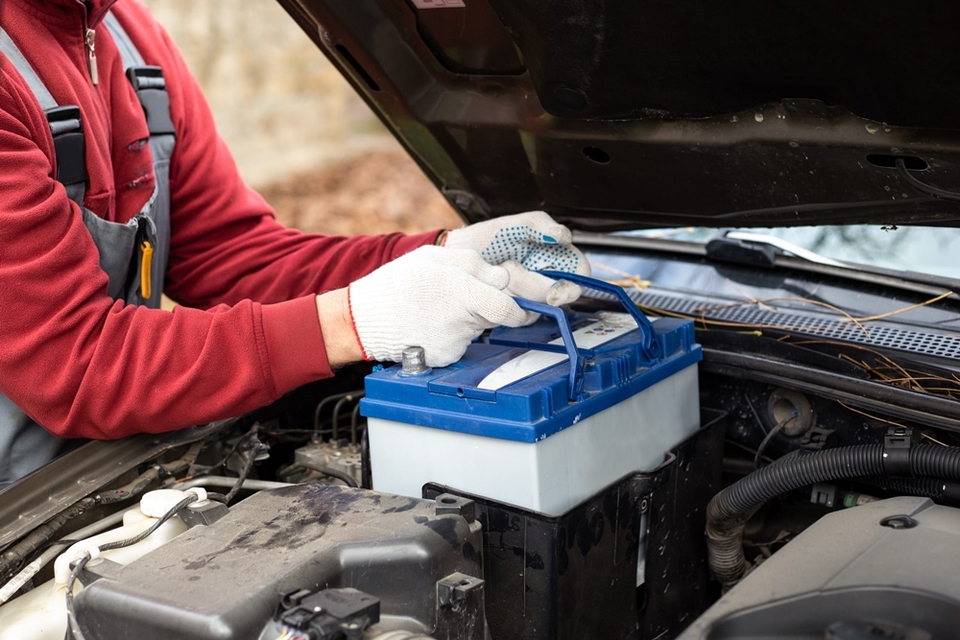 Car battery replacement cost