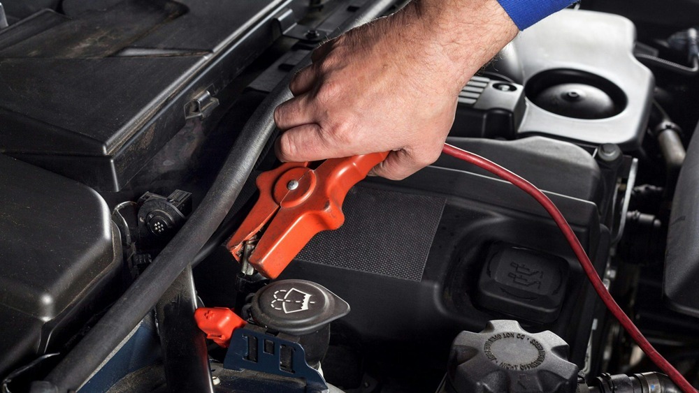 How To Jump A Car With Jumper Cables