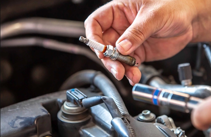 how long can spark plugs last