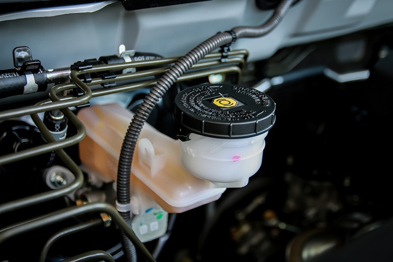 power steering liquid location