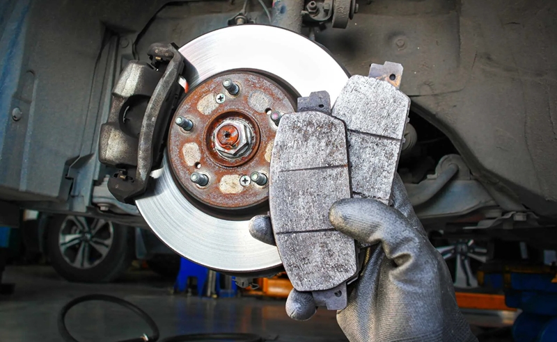 brake pads thickness