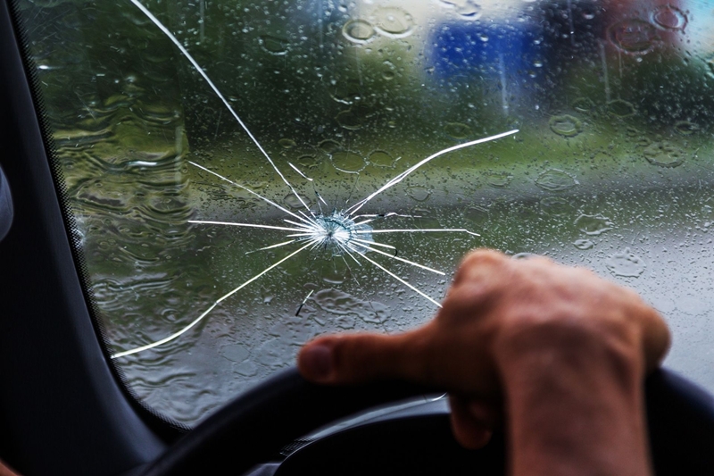 cracked windshield