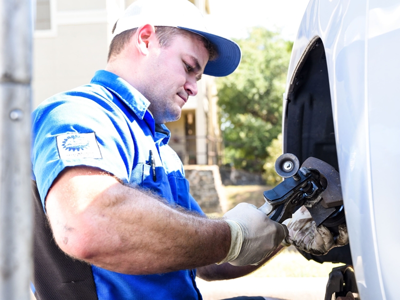 Mobile brake repair